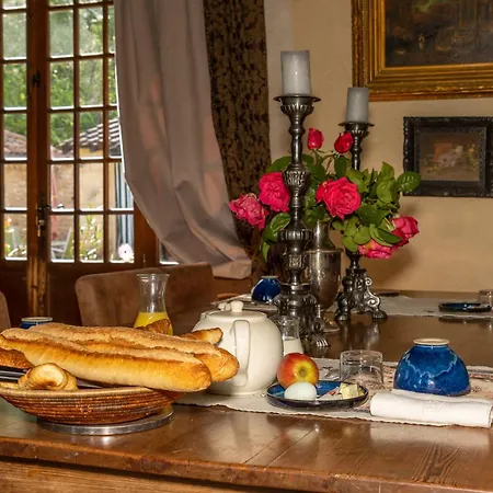 فندق مبيت وإفطار Maison Croix Du Sud. Fruits De La Passion Saint-Amand-de-Vergt